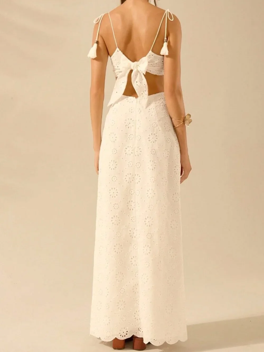 White Boho Women's Eyelet Detail Spaghetti Tie Strap Tassle Midi Dress - Picture 2 of 8